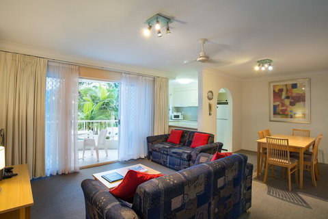 Golden Shores Holiday Club - Accommodation Gladstone 7