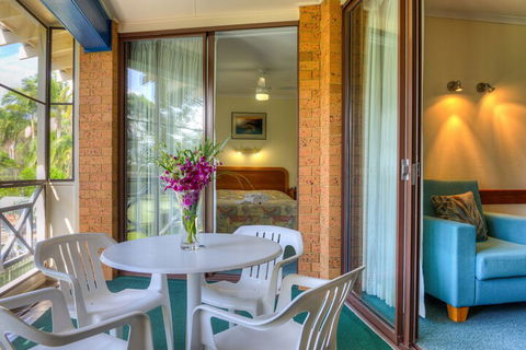 Vacation Village - Accommodation Gladstone 4