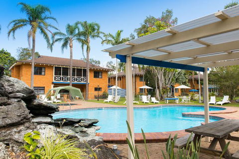 Vacation Village - Accommodation Gladstone 2