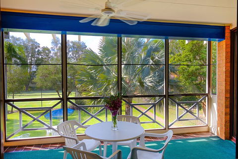 Vacation Village - Accommodation Gladstone 7