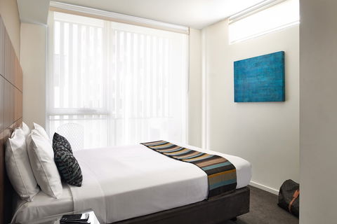Punthill Knox - Accommodation Gladstone 5