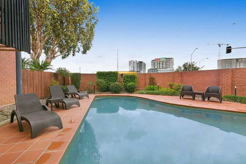 Kingsford Smith Motel - Accommodation Gladstone 2