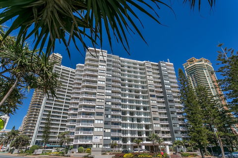 BreakFree Beachpoint - Accommodation Gladstone 5