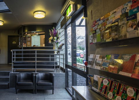 Albert Heights Serviced Apartments - Accommodation Gladstone 0