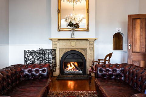 The Dragonfly Inn - Accommodation Gladstone 5