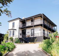The Dragonfly Inn - Accommodation Gladstone