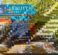 Quality Hotel Manor - Accommodation Gladstone