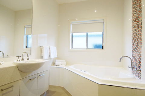 Wyndhamere Motel Shepparton - Accommodation Gladstone 5