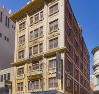 Adelaide Paringa - Accommodation Gladstone