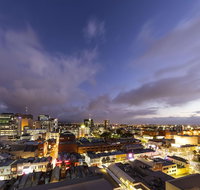 Oaks Adelaide Horizons Suites - Accommodation Gladstone