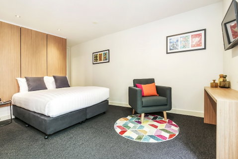 Plum Carlton Serviced Apartments - Accommodation Gladstone 5
