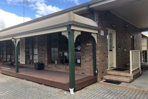 Best Western Travellers Rest Motor Inn - Accommodation Gladstone 2