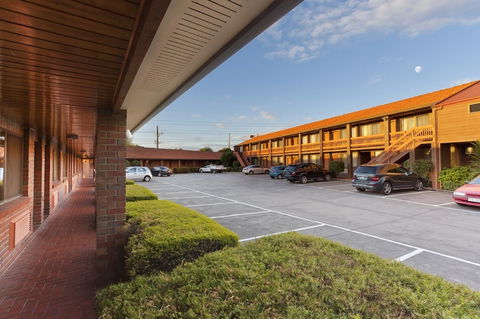 Hotel Bruce County - Accommodation Gladstone 0