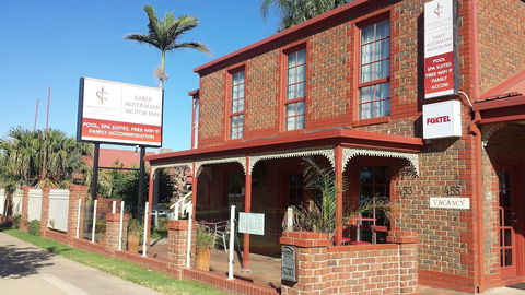 Early Australian Motor Inn - Accommodation Gladstone 0