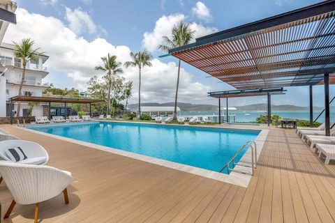 Coral Sea Marina Resort - Accommodation Gladstone 1