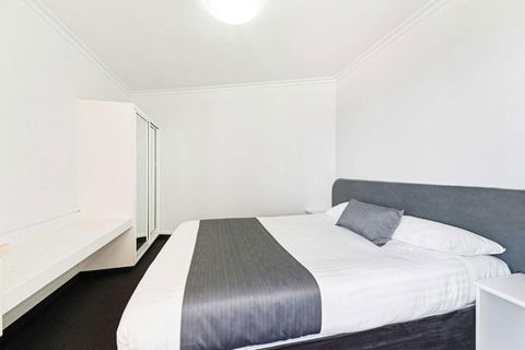 Coach House Launceston - Accommodation Gladstone 6