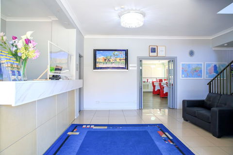 Metro Inn Ryde - Accommodation Gladstone 5