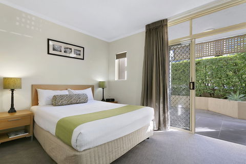 Quest On Story Bridge - Accommodation Gladstone 6