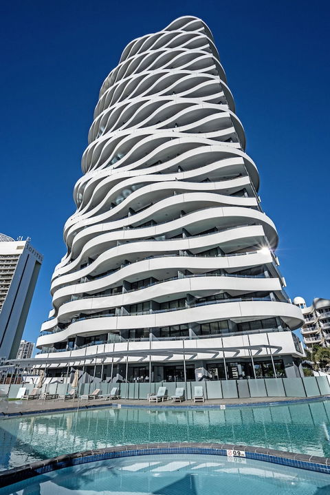 The Wave Resort - Accommodation Gladstone 0