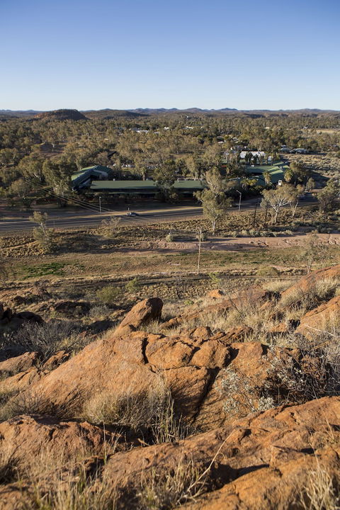Mercure Alice Springs Resort - Accommodation Gladstone 0