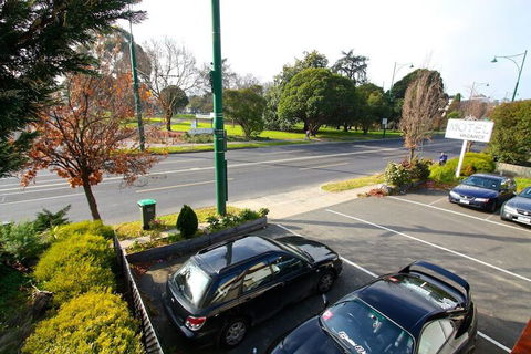 Motel Maroondah - Accommodation Gladstone 1