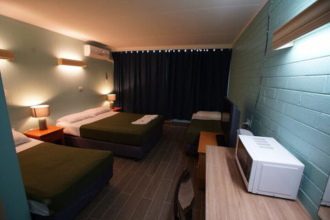 Motel Maroondah - Accommodation Gladstone 4