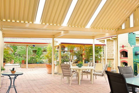 Bonville Lodge Bed & Breakfast - Accommodation Gladstone 5