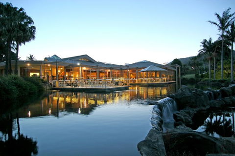 Pacific Bay Resort - Accommodation Gladstone 3
