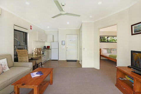 On Obi Maleny - Accommodation Gladstone 1
