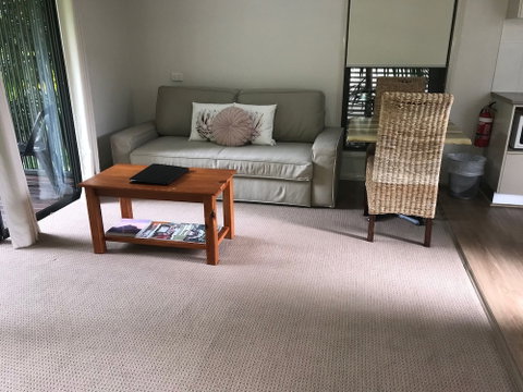 On Obi Maleny - Accommodation Gladstone 2