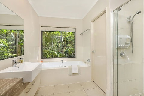 On Obi Maleny - Accommodation Gladstone 3