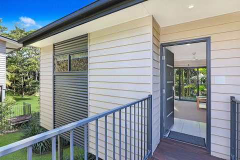 On Obi Maleny - Accommodation Gladstone 0