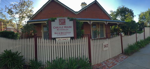 Carlyle House B & B - Accommodation Gladstone 0