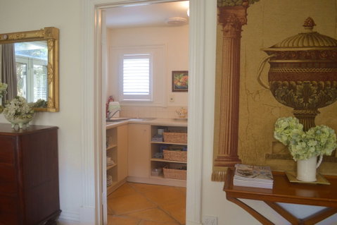 Athelney Cottage - Accommodation Gladstone 0