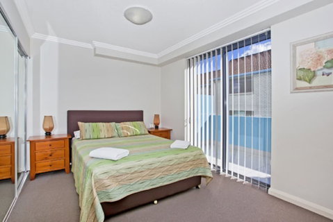 Aqualine Apartments - Accommodation Gladstone 6