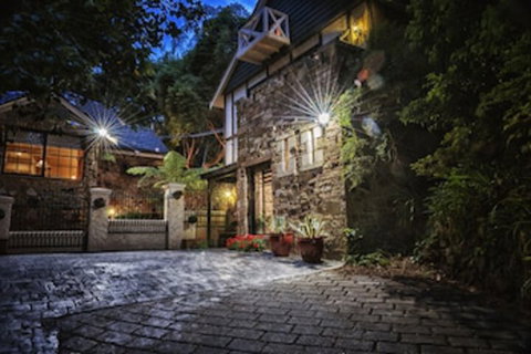 Aquila Nova Retreat - Accommodation Gladstone 0