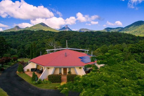 A View Of Mt Warning B&B - Accommodation Gladstone 0