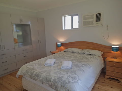 Dungowan Waterfront Apartments - Accommodation Gladstone 0