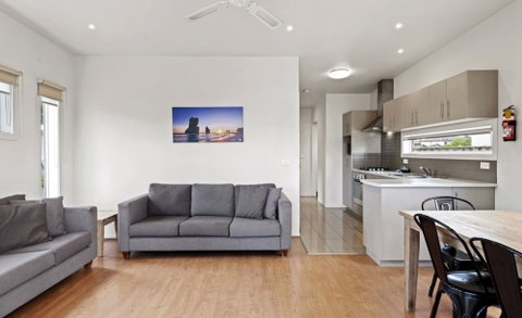 Discovery Parks â€“ Melbourne - Accommodation Gladstone 1