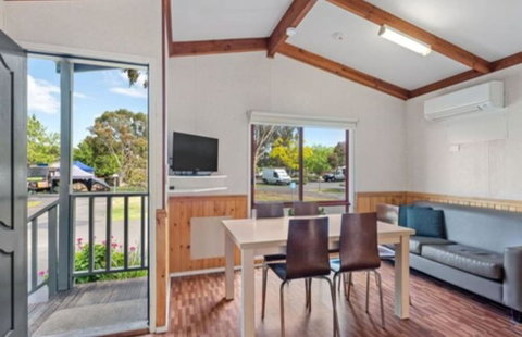 Discovery Parks â€“ Melbourne - Accommodation Gladstone 3