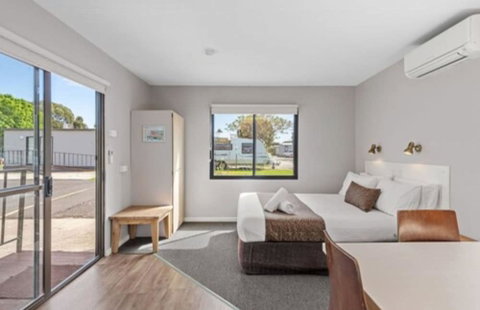 Discovery Parks â€“ Melbourne - Accommodation Gladstone 6