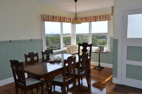 Beths Cottage Roaring 40s - Accommodation Gladstone 4