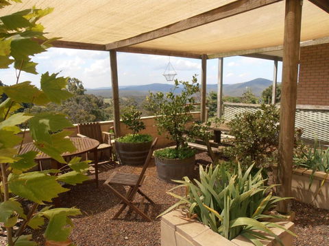 Springmead B & B - Accommodation Gladstone 2