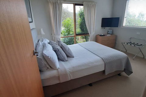 Jackson's Dromana - Accommodation Gladstone 3