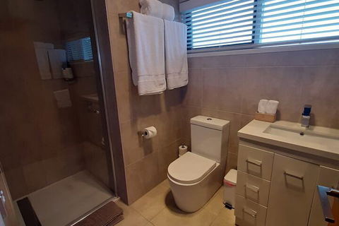 Jackson's Dromana - Accommodation Gladstone 4