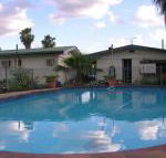 Starline Motor Inn - Accommodation Gladstone