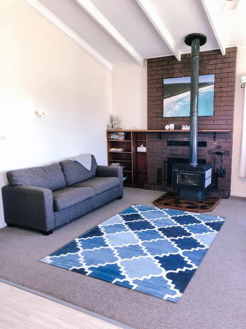 Paradise View - Accommodation Gladstone 5