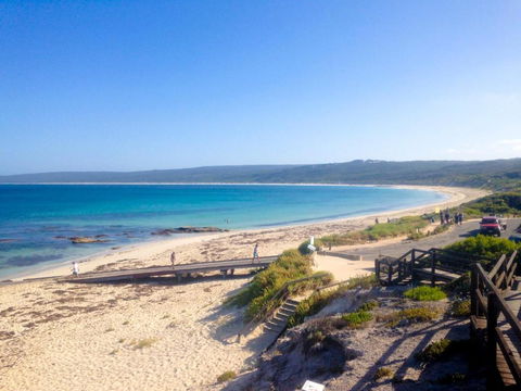 Paradise View - Accommodation Gladstone 1