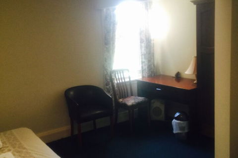 Ross Hotel - Accommodation Gladstone 3