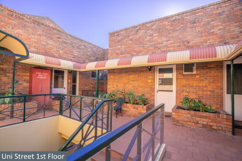 Clocktower Apartment Hotel - Accommodation Gladstone 3